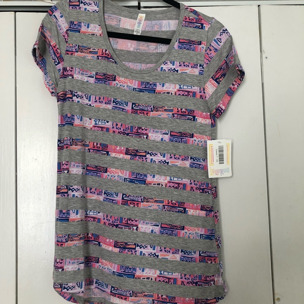 Lularoe Classic Tee